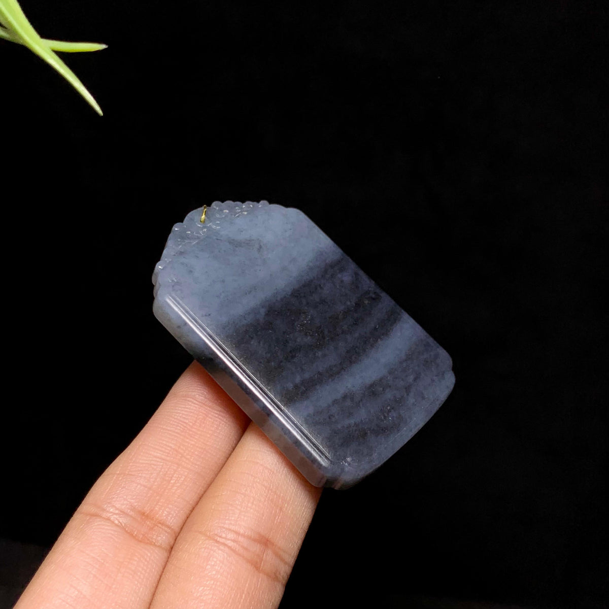 和田玉山料青花无事牌（33.2g）