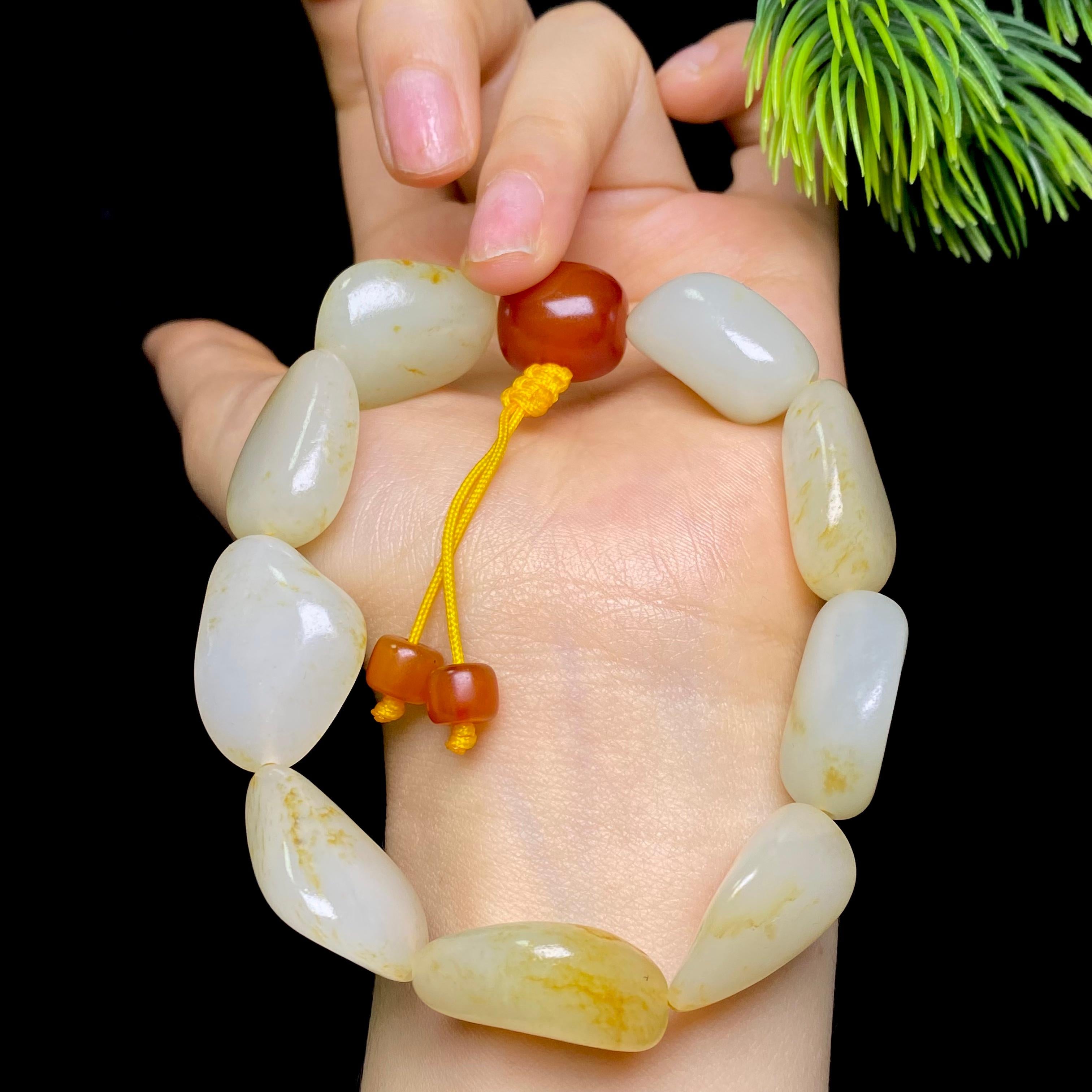 和田玉洒金皮白肉籽料手串（61.0g）