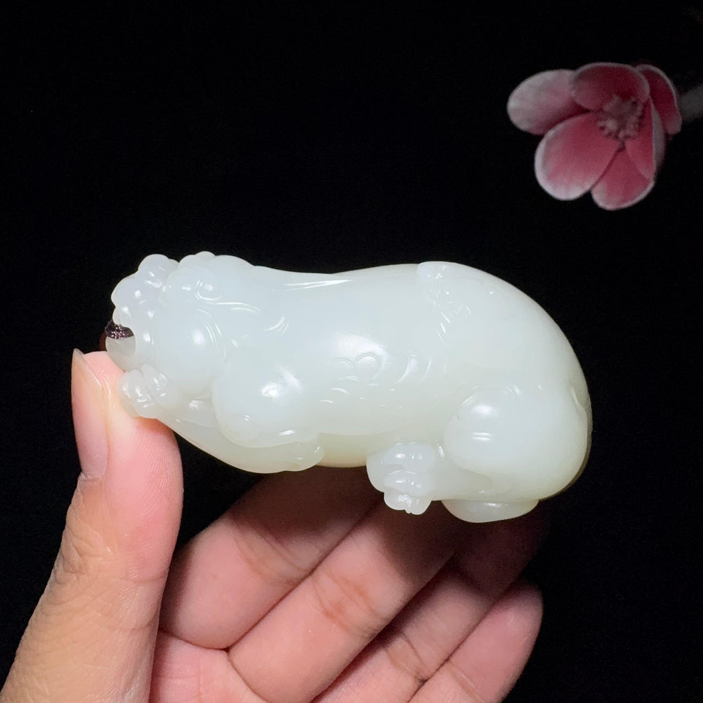 秒杀和田玉籽料手把件貔貅（125.0g）