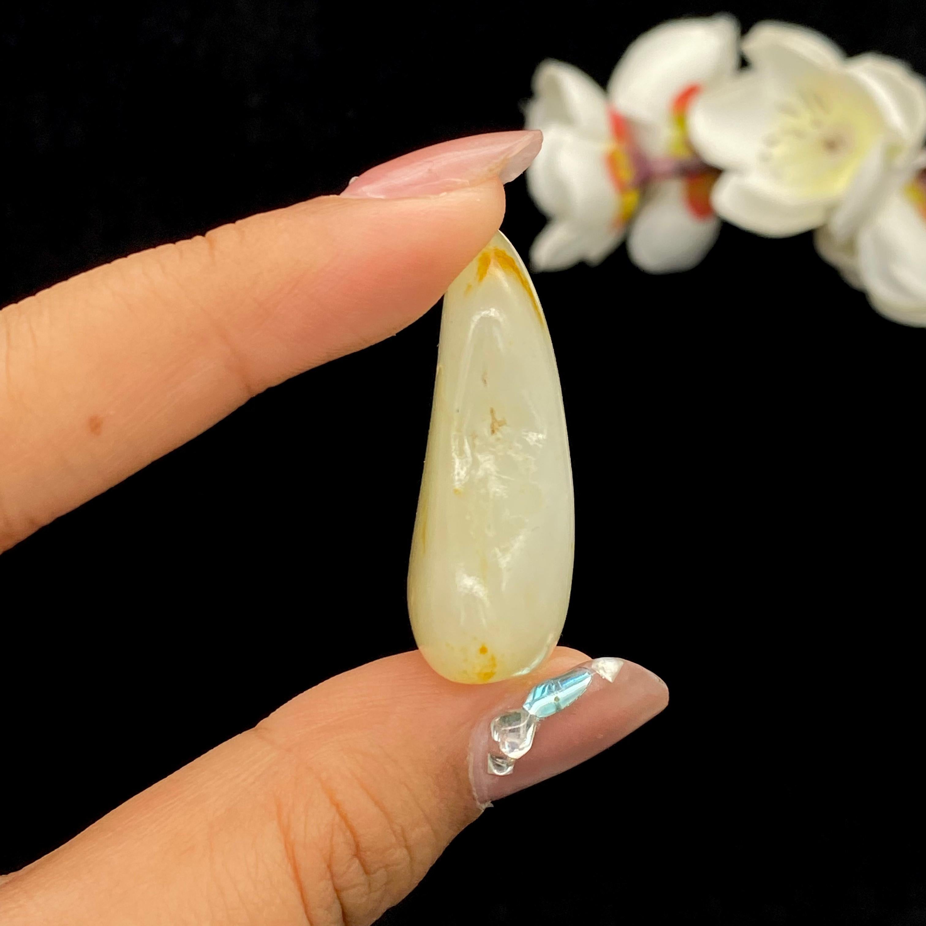 和田玉洒金皮籽料挂件（20g）