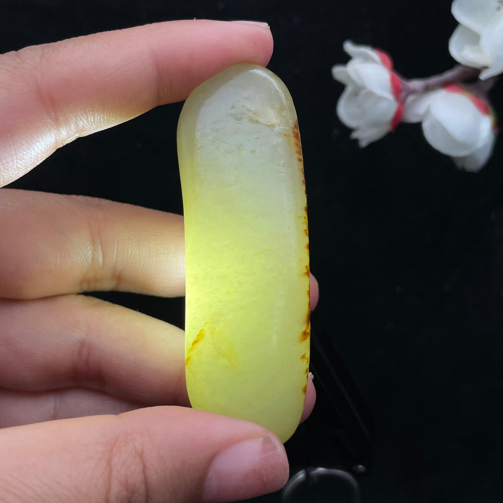 和田玉洒红皮籽料（39.6g）