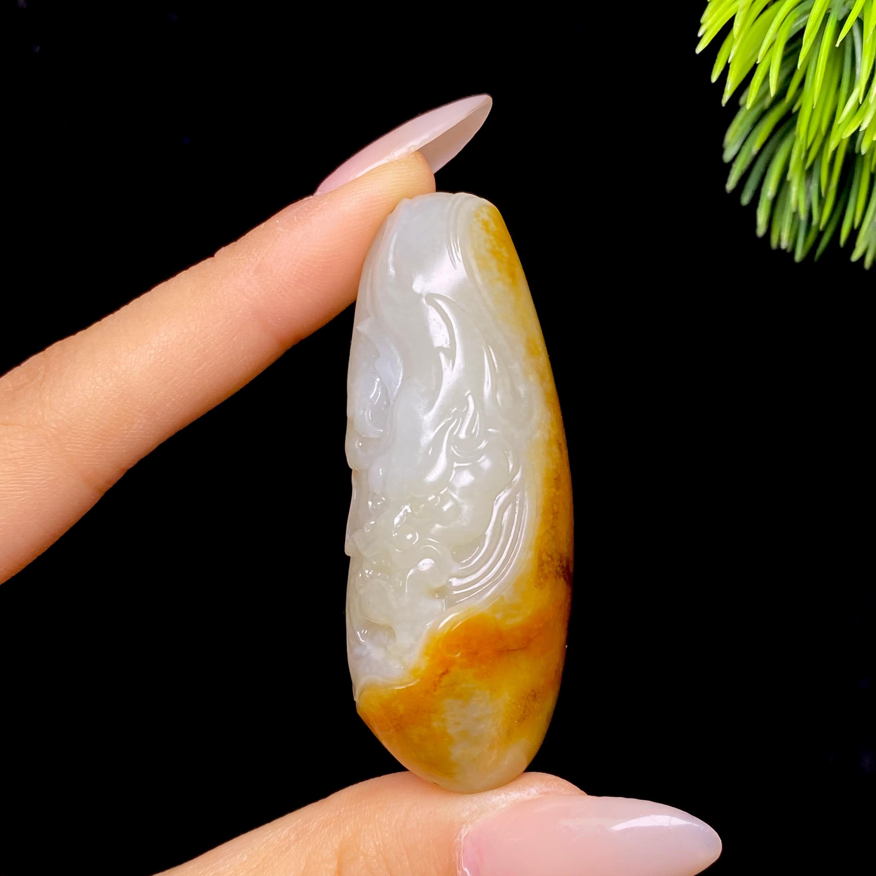 和田玉籽料龙行天下（35.7g）