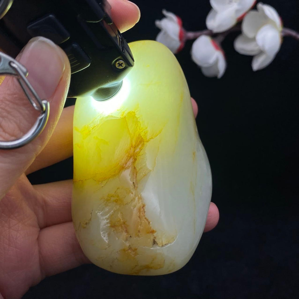 和田玉洒金皮籽料（192.9g）