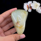 和田玉聚红皮带翠籽料手把件（232.3g）