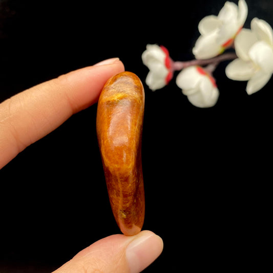 和田玉红沁皮籽料挂件（40.5g）