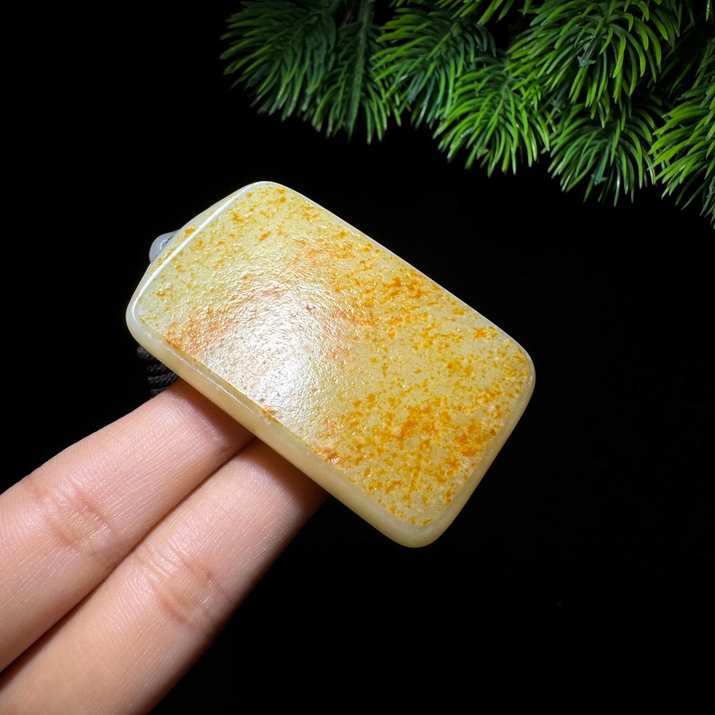和田玉籽料满皮无事牌（68.7g）