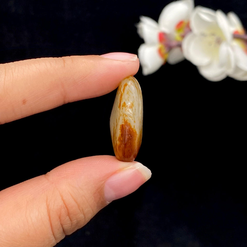 和田玉聚红皮籽料小吊坠籽（7.2g）