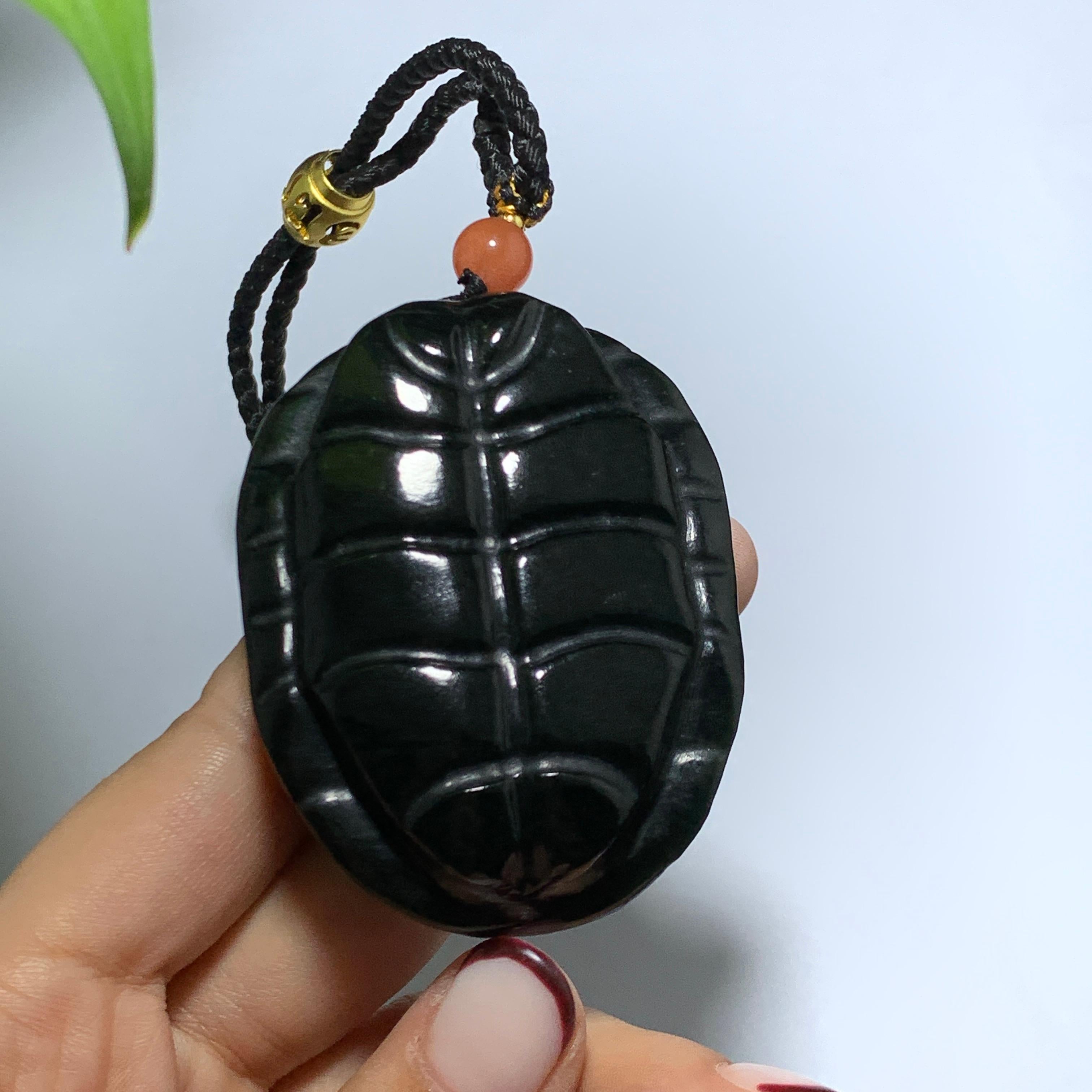 【超值推荐】和田山料黑青龙龟富甲天下手把件（115.0g）