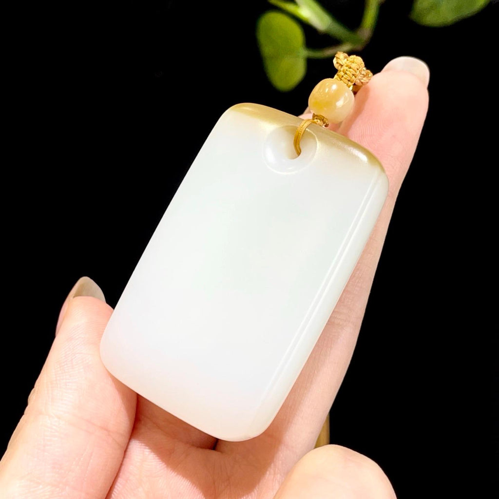 糖羊脂白玉平安无事牌挂件（65.8g）