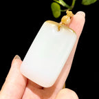 糖羊脂白玉平安无事牌挂件（65.8g）