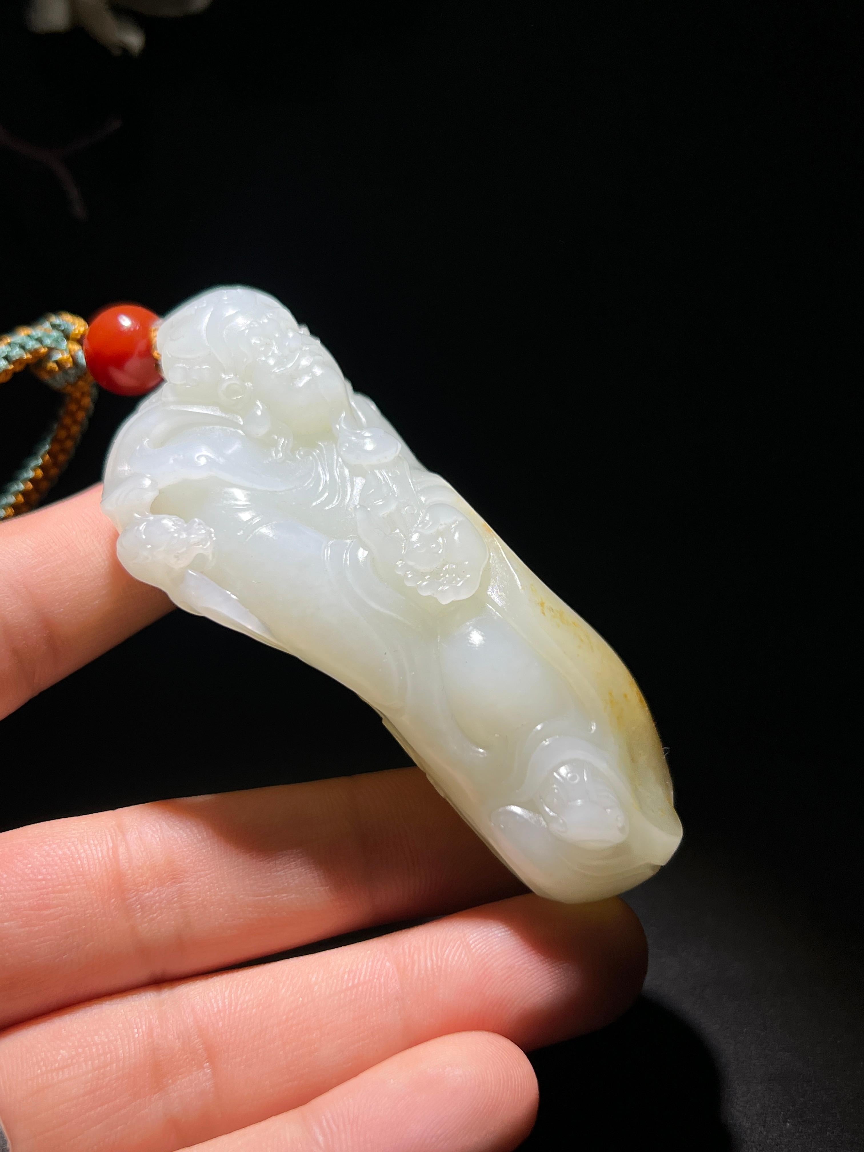 和田玉籽料财神把件（123.1g）