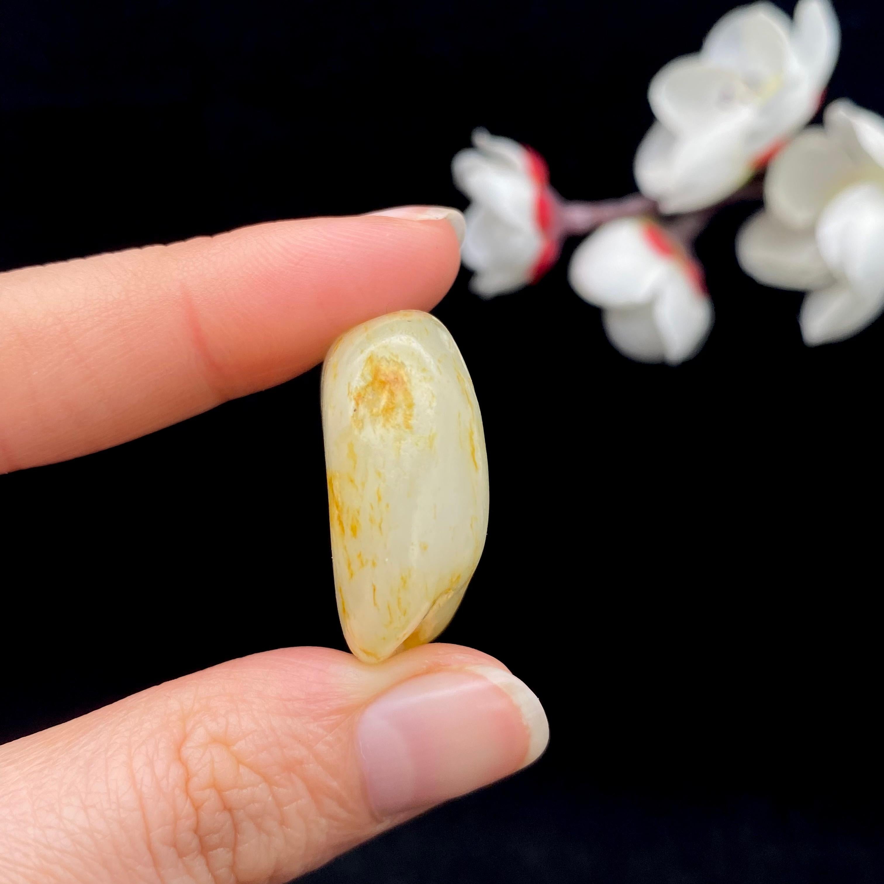 和田玉洒金皮籽料吊坠籽（15.5g）