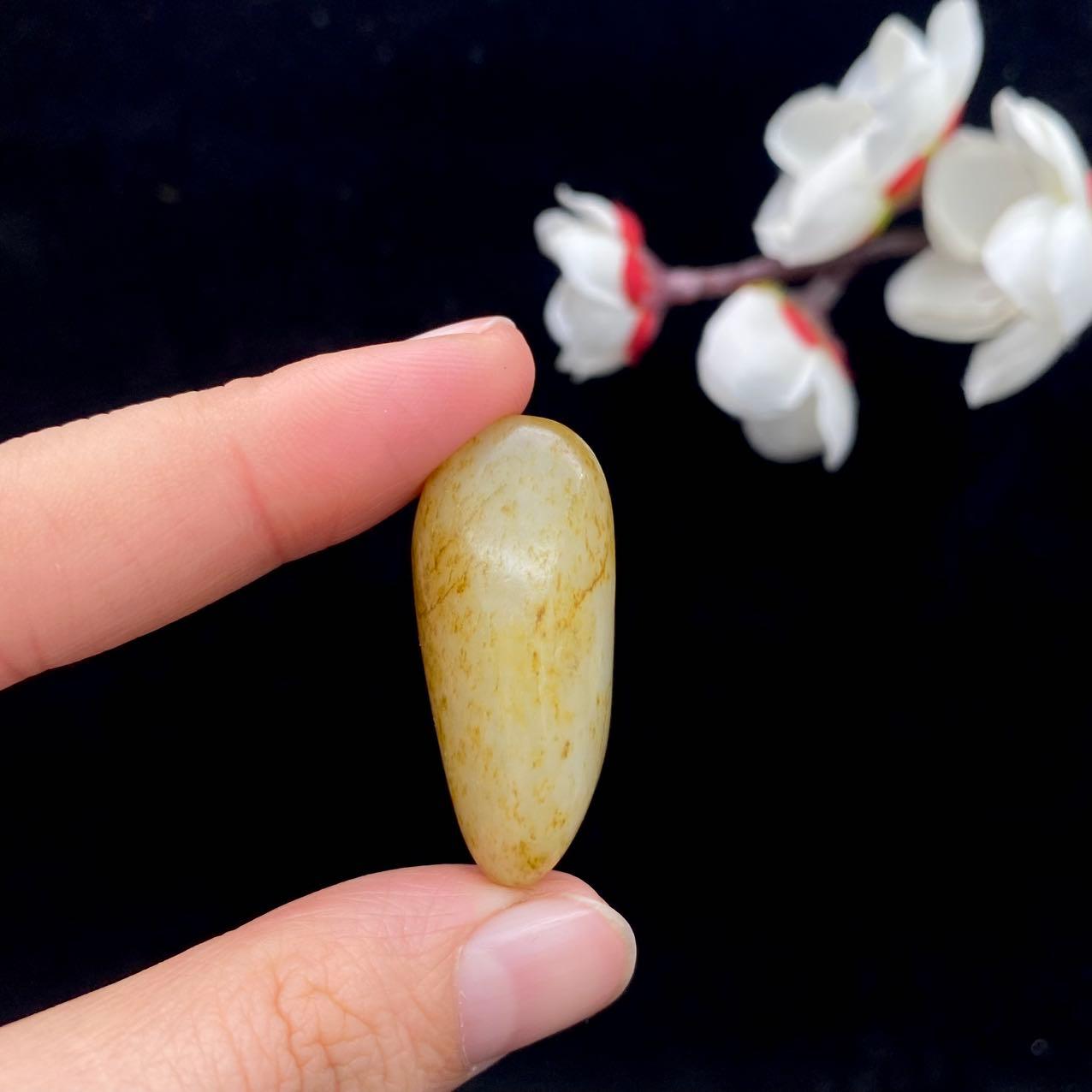 和田玉洒金皮籽料吊坠籽（14.6g）