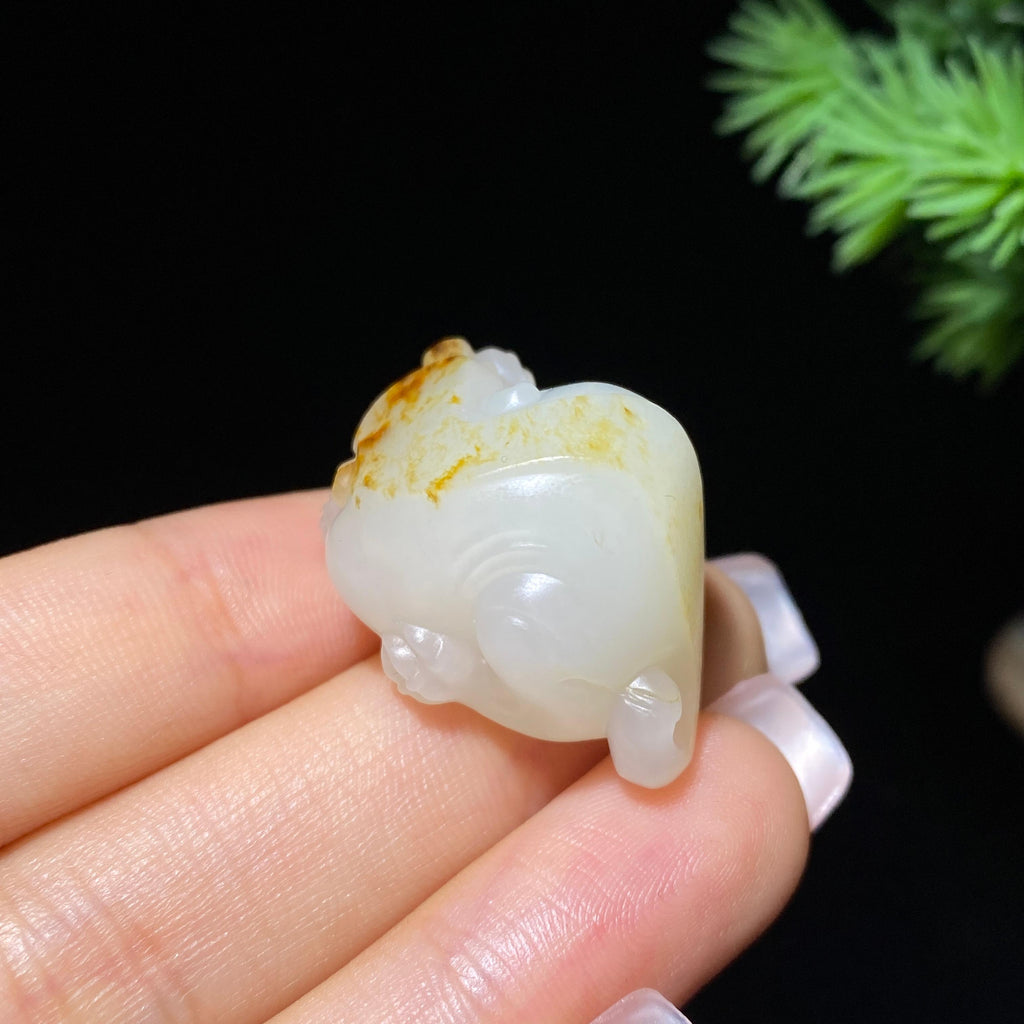 和田玉籽料貔貅（12.5g）