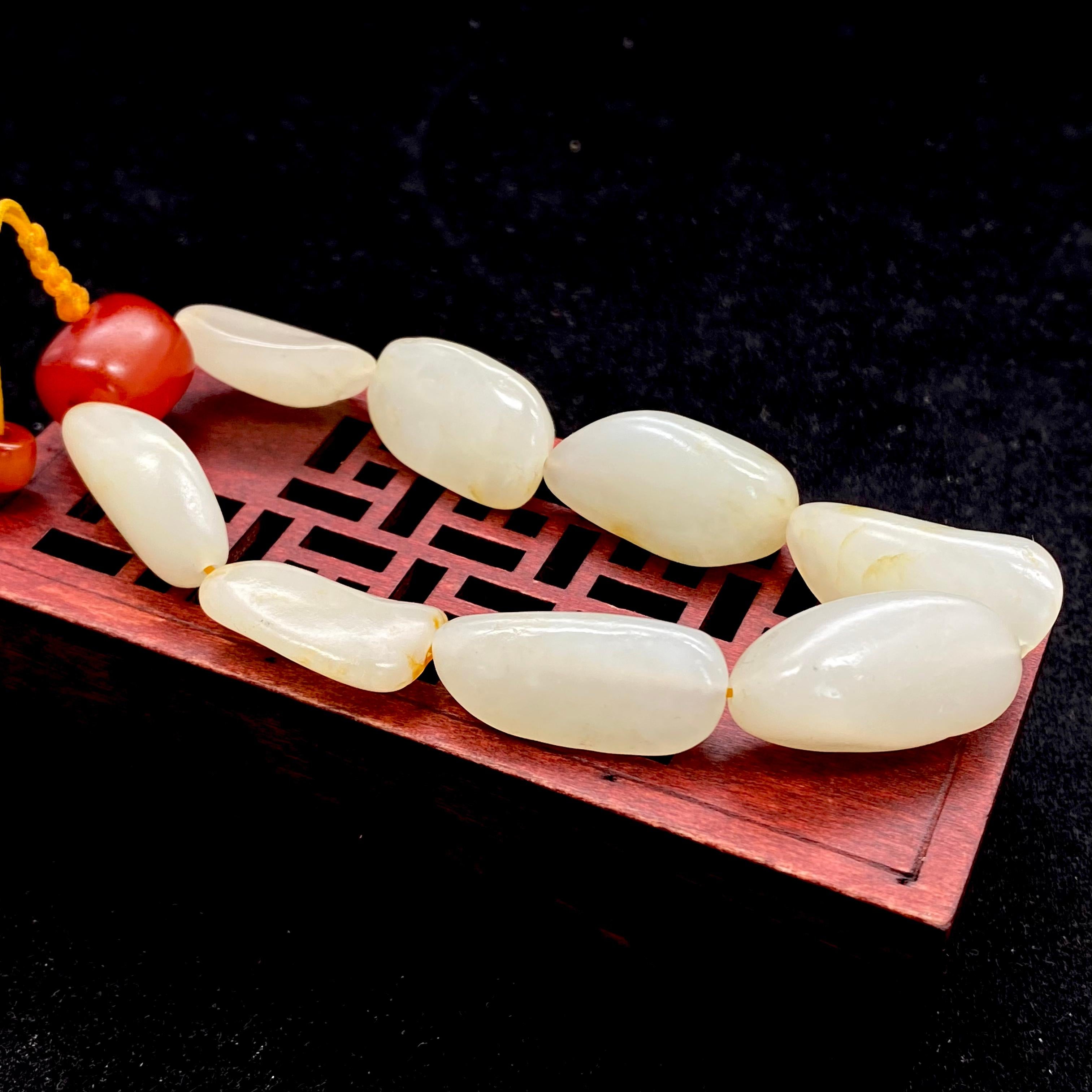 和田玉洒金皮【精品手串】（36.3g）