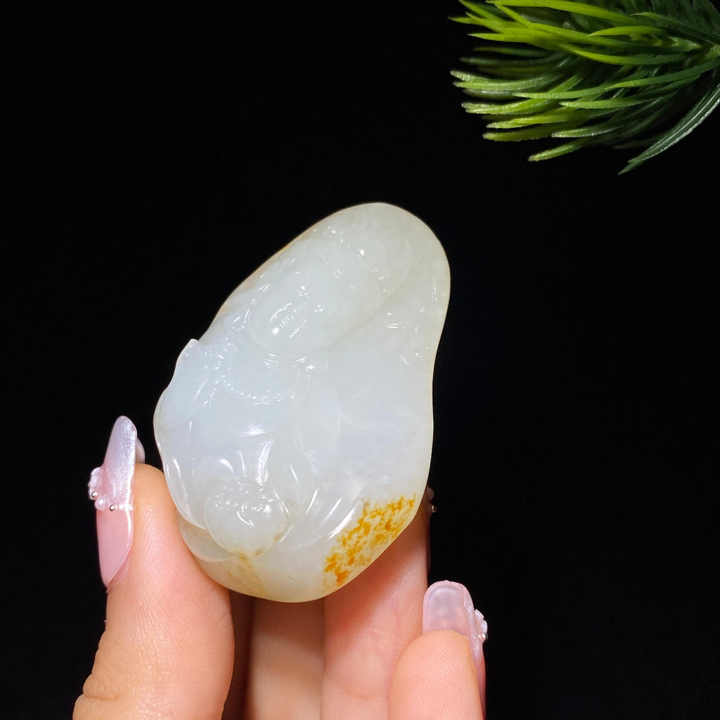 和田玉籽料观音（43.9g）