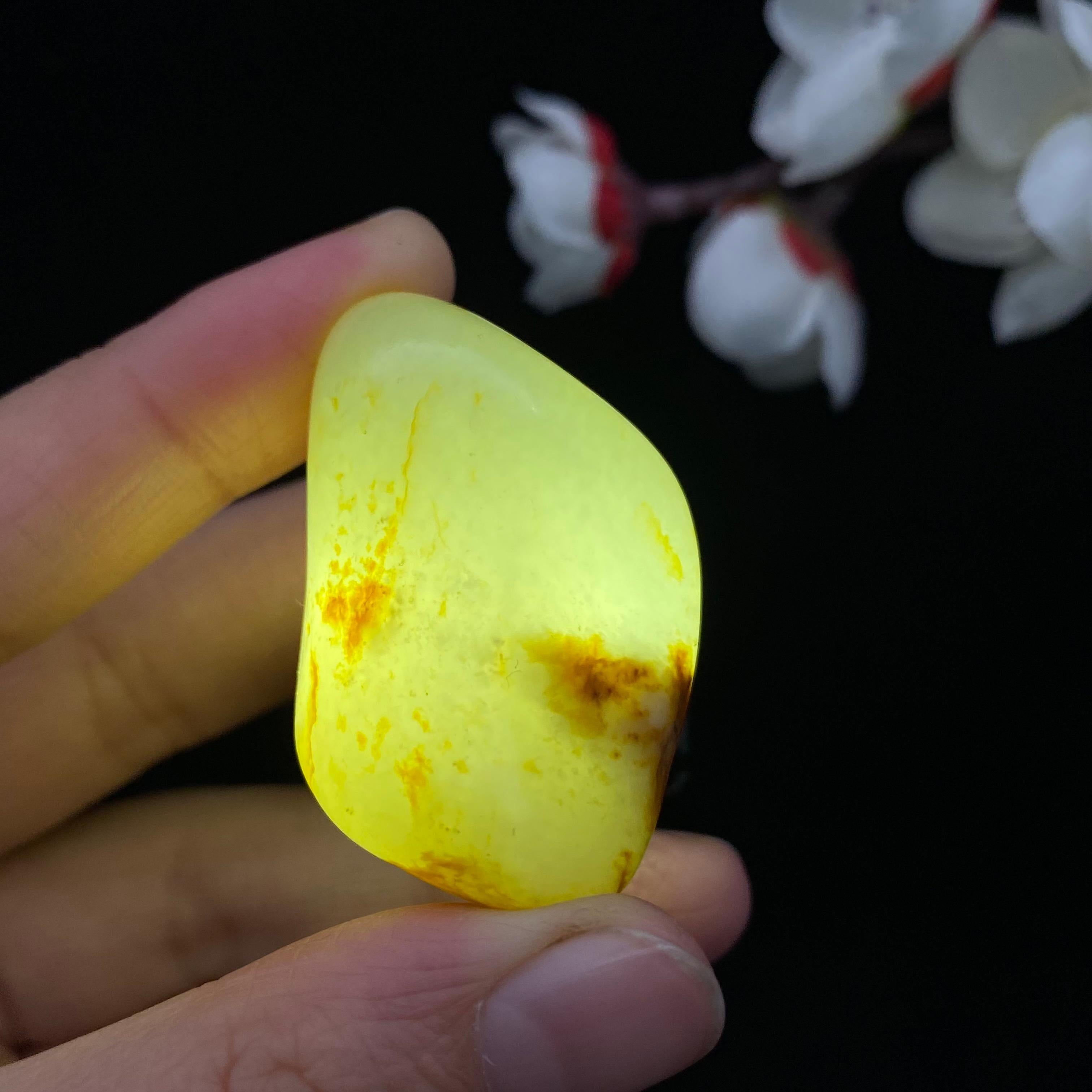 和田玉黄皮籽料原石（31g）