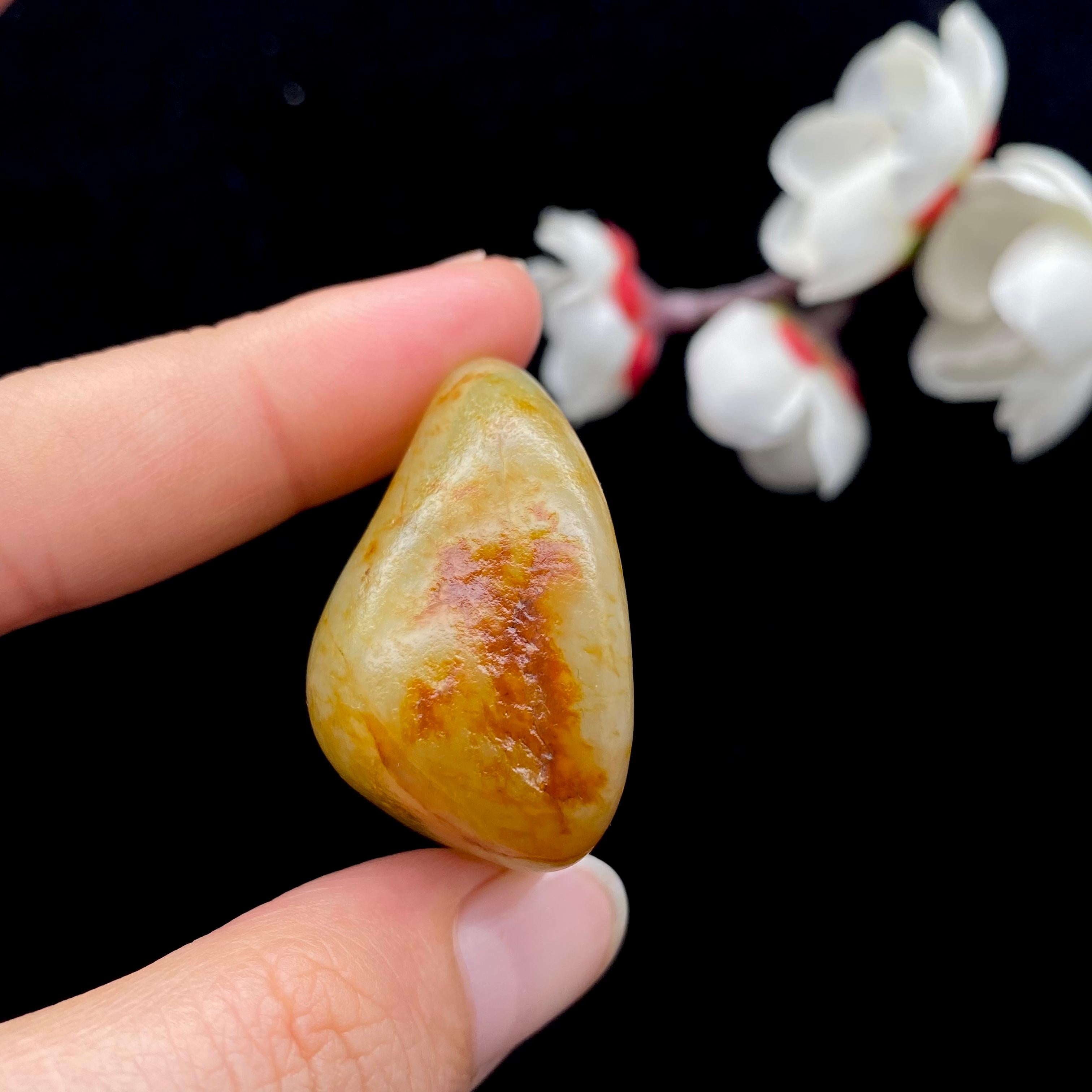 【超值推荐】和田玉洒金皮籽料（29.1g）