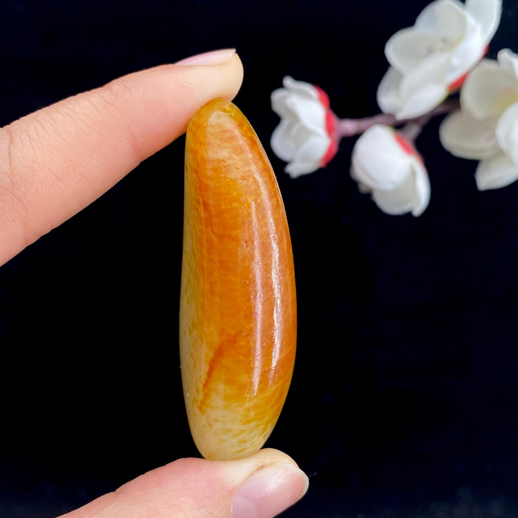 和田玉聚红皮籽料原石（52.1g）