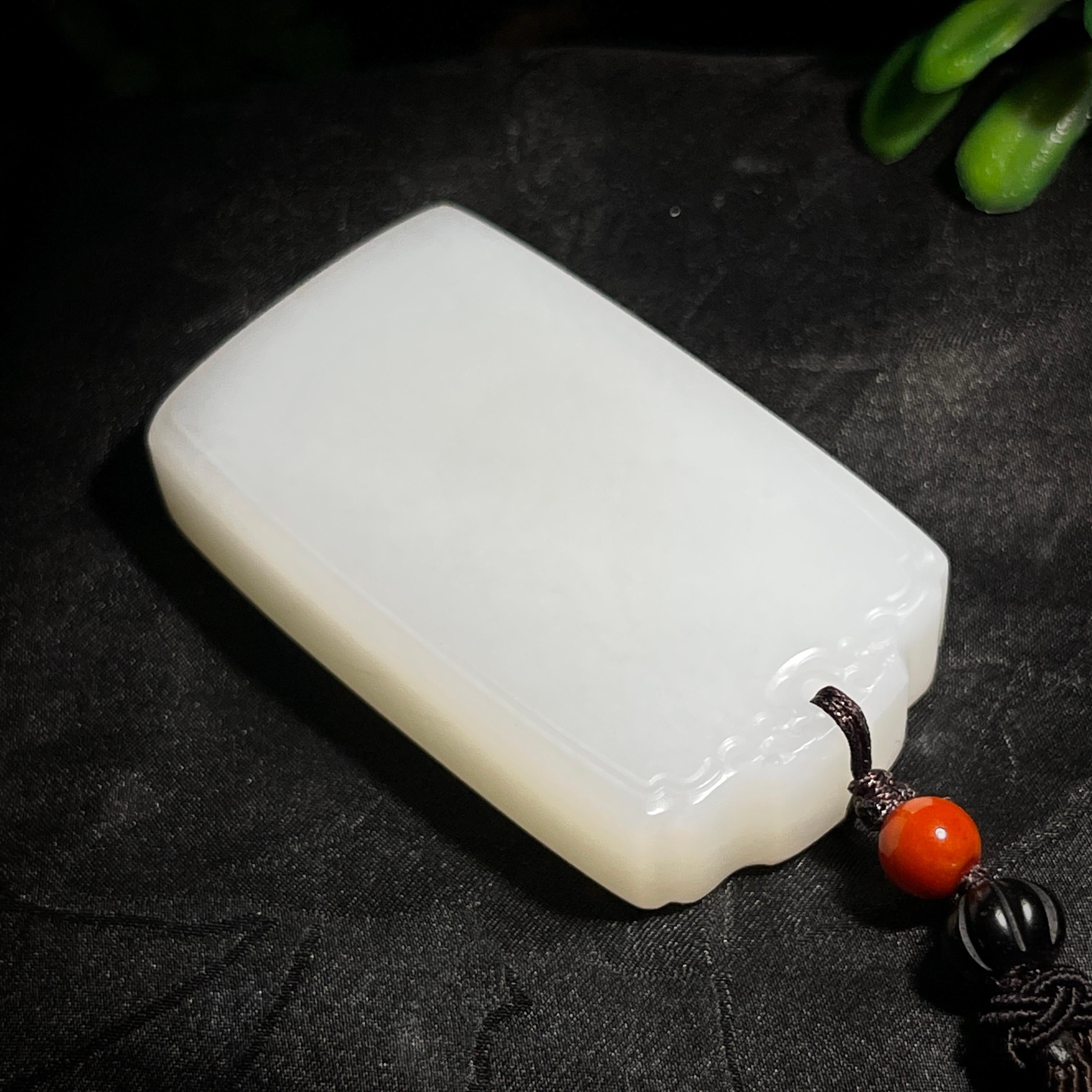 和田玉羊脂白玉无事牌（61.4g）