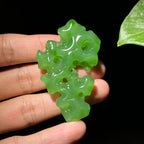 和田玉碧玉冰底苹果绿太湖石挂件（25.2g）