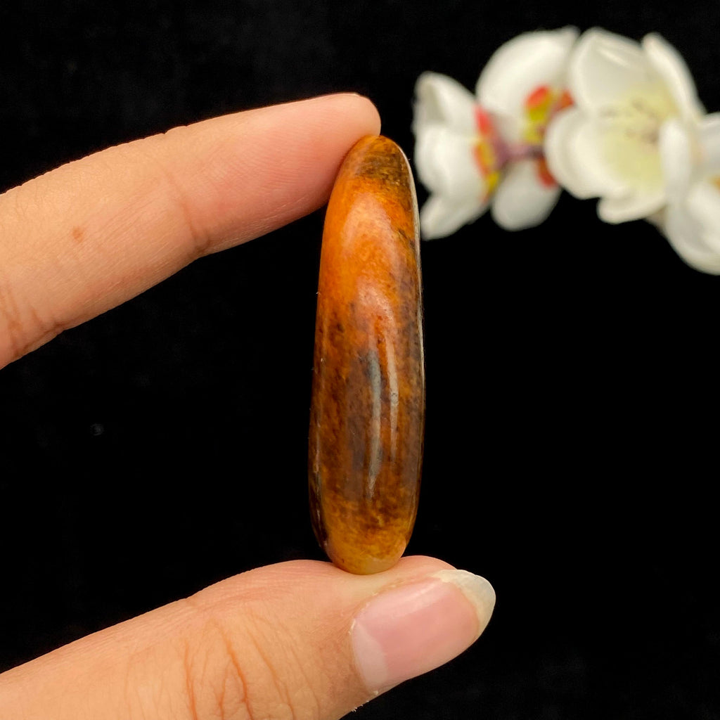 和田玉红沁皮籽料原石（24.9g）