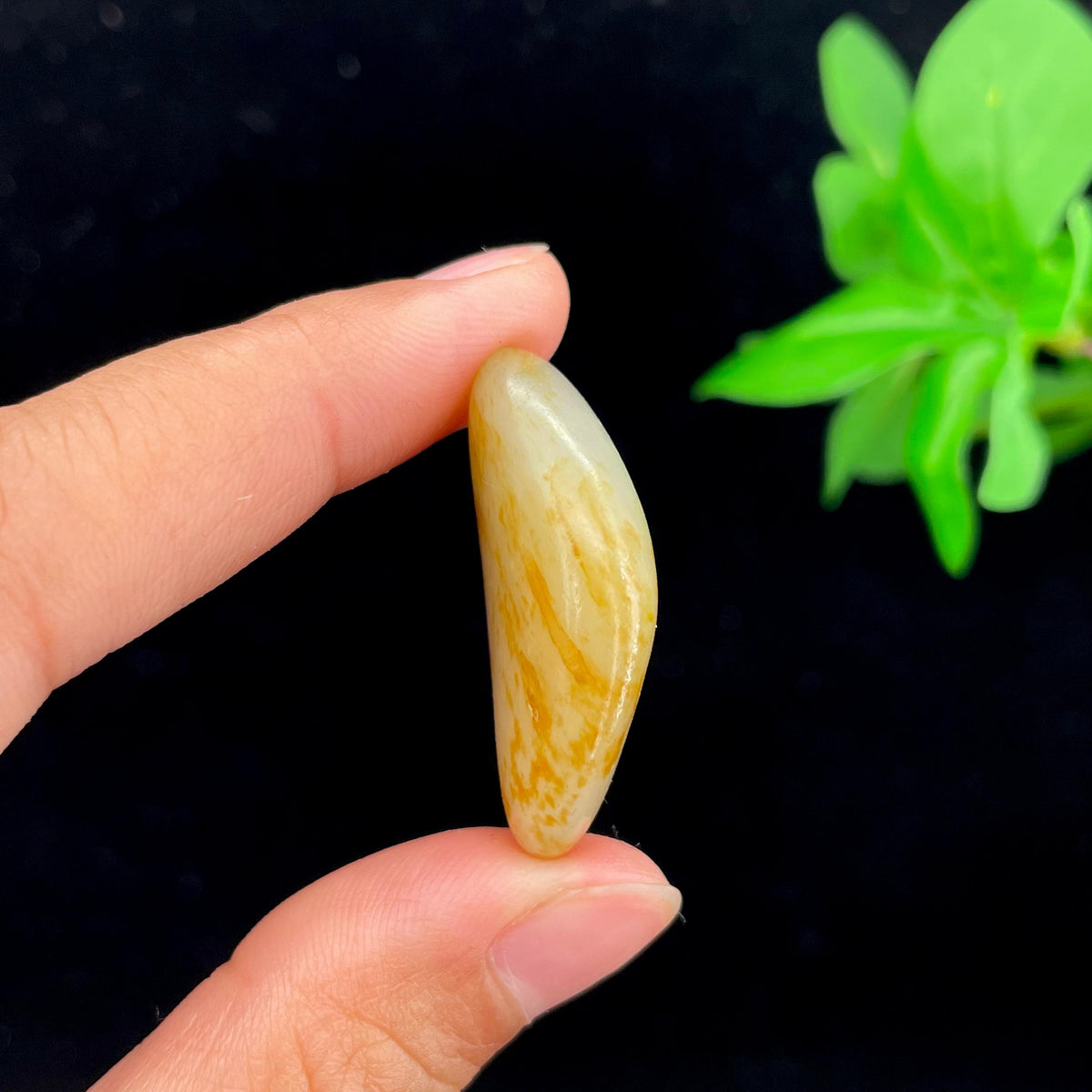和田玉聚红皮籽料吊坠籽（10g）