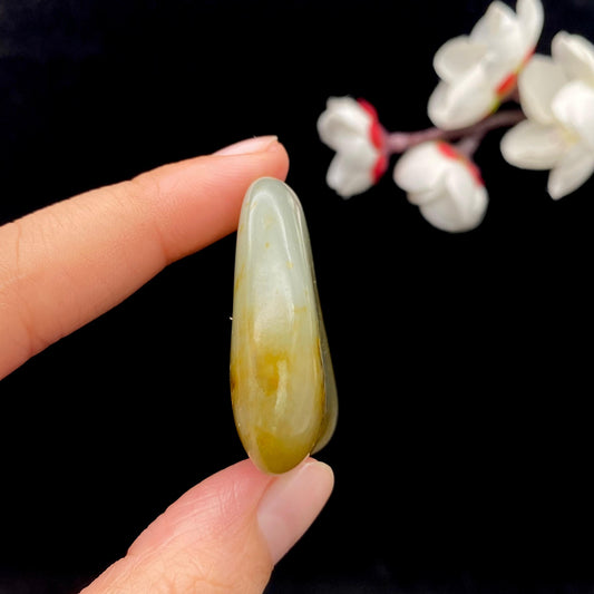 和田玉黄皮籽料原石（27.3g）