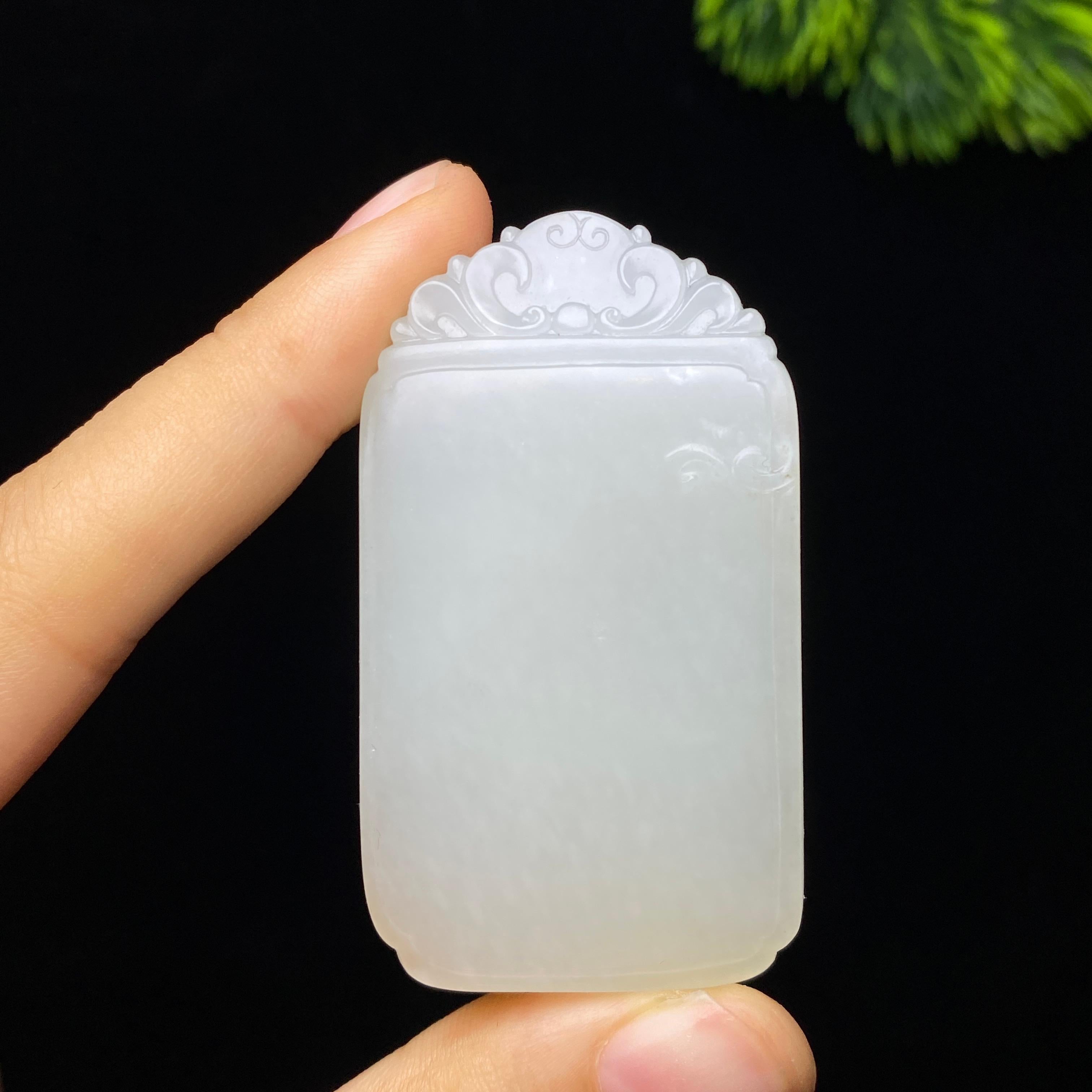 和田玉籽料无事牌（50.5g）