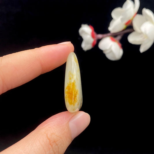 和田玉洒金皮籽料原石（12g）