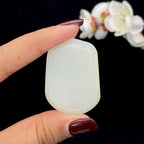 和田玉籽料【平安无事牌】（24.9g）