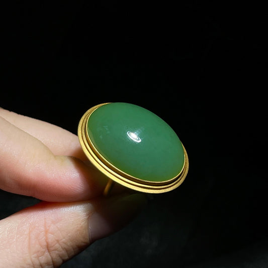 和田玉碧玉粉绿金镶戒指
