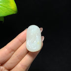和田籽料洒金皮白玉生肖龙挂件（19.7g）