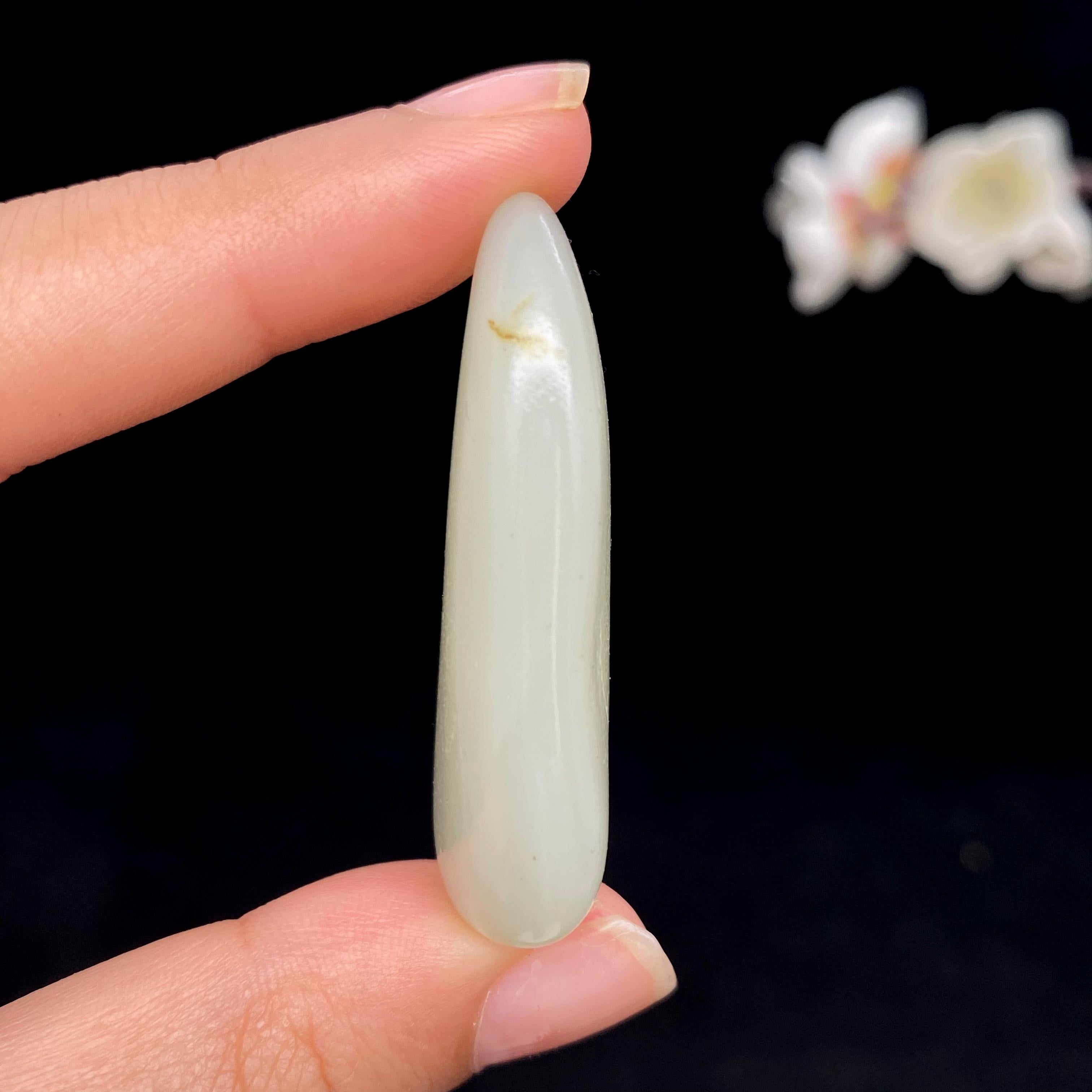 和田玉白玉籽料挂件（22.3g）