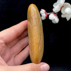 和田玉聚黄皮籽料手把件（200g）
