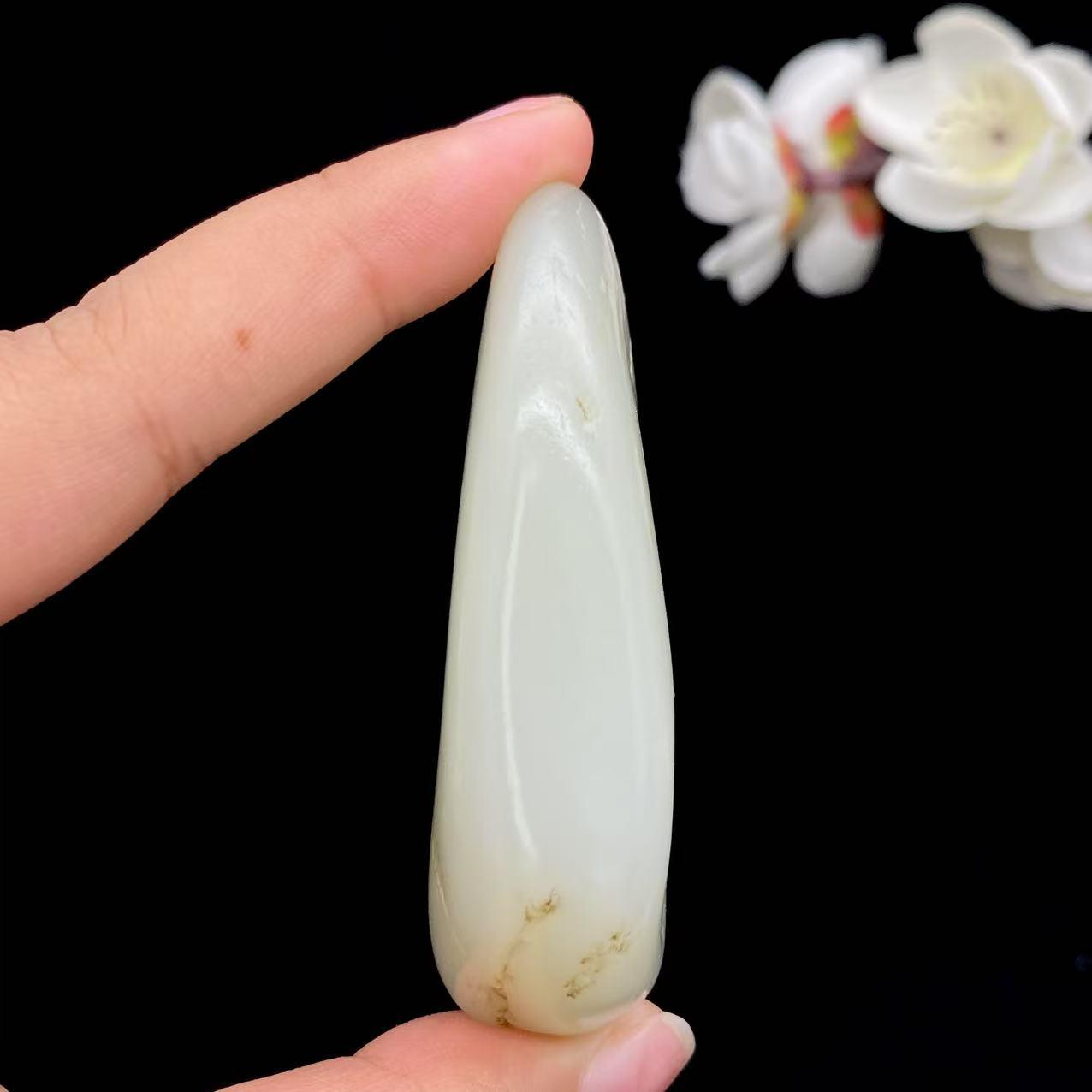 和田玉白玉籽料（86.1g）