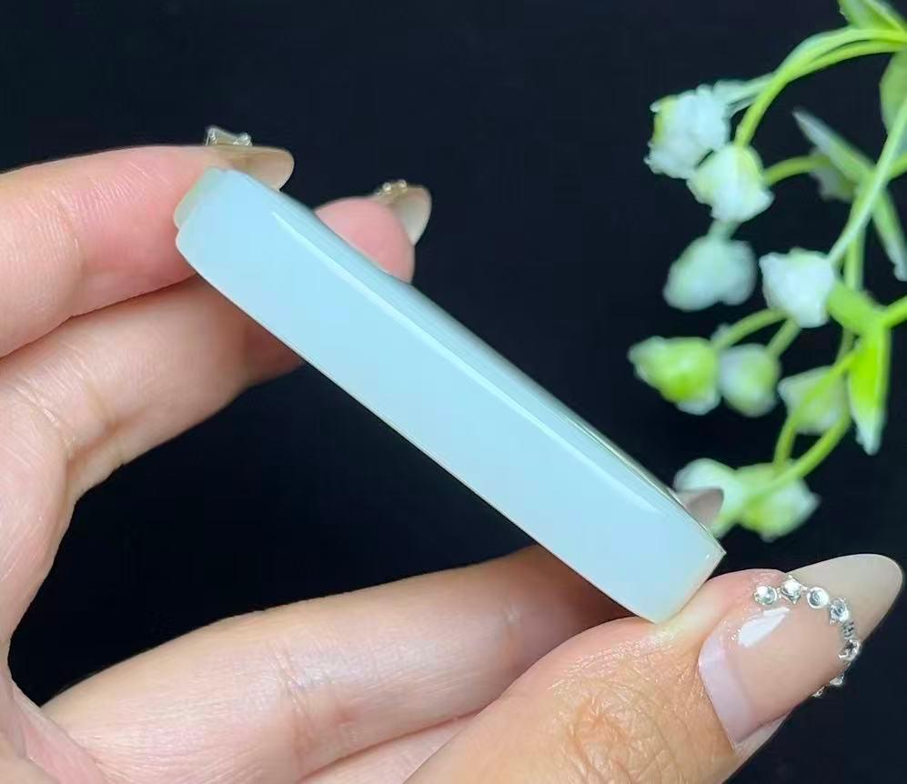 和田玉天地糖平安无事牌（60.0g）