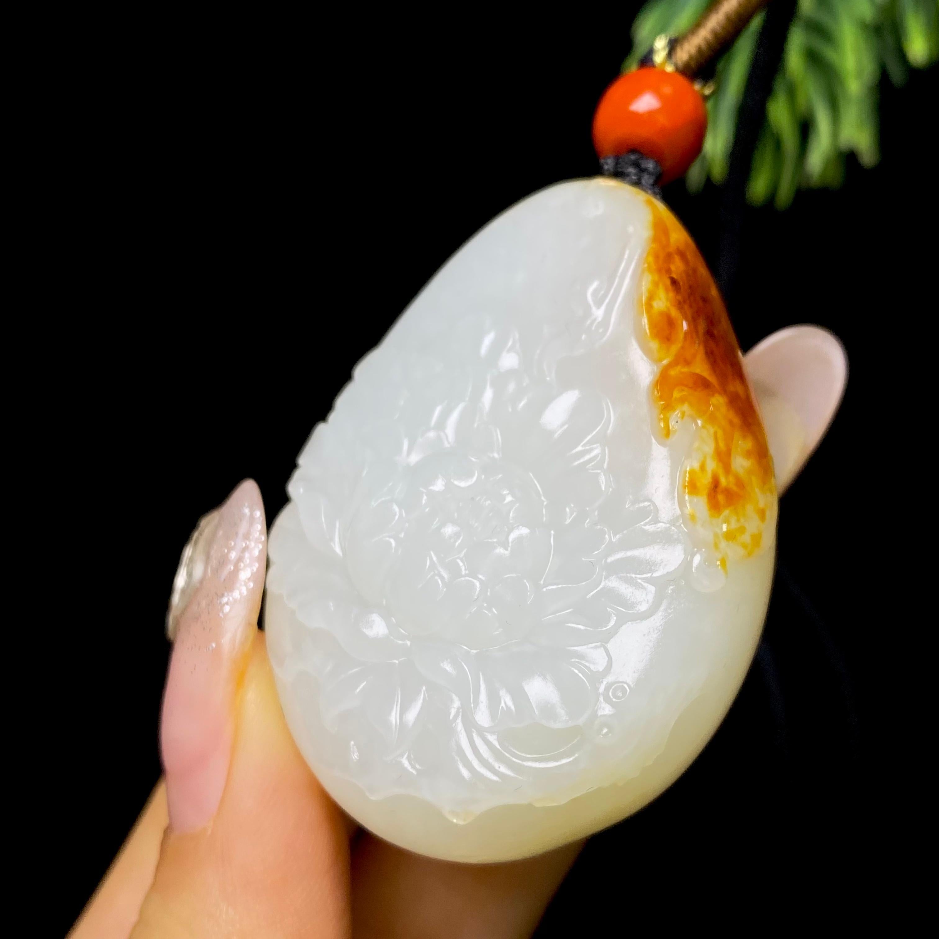 和田玉籽料花开富贵（45.5g）