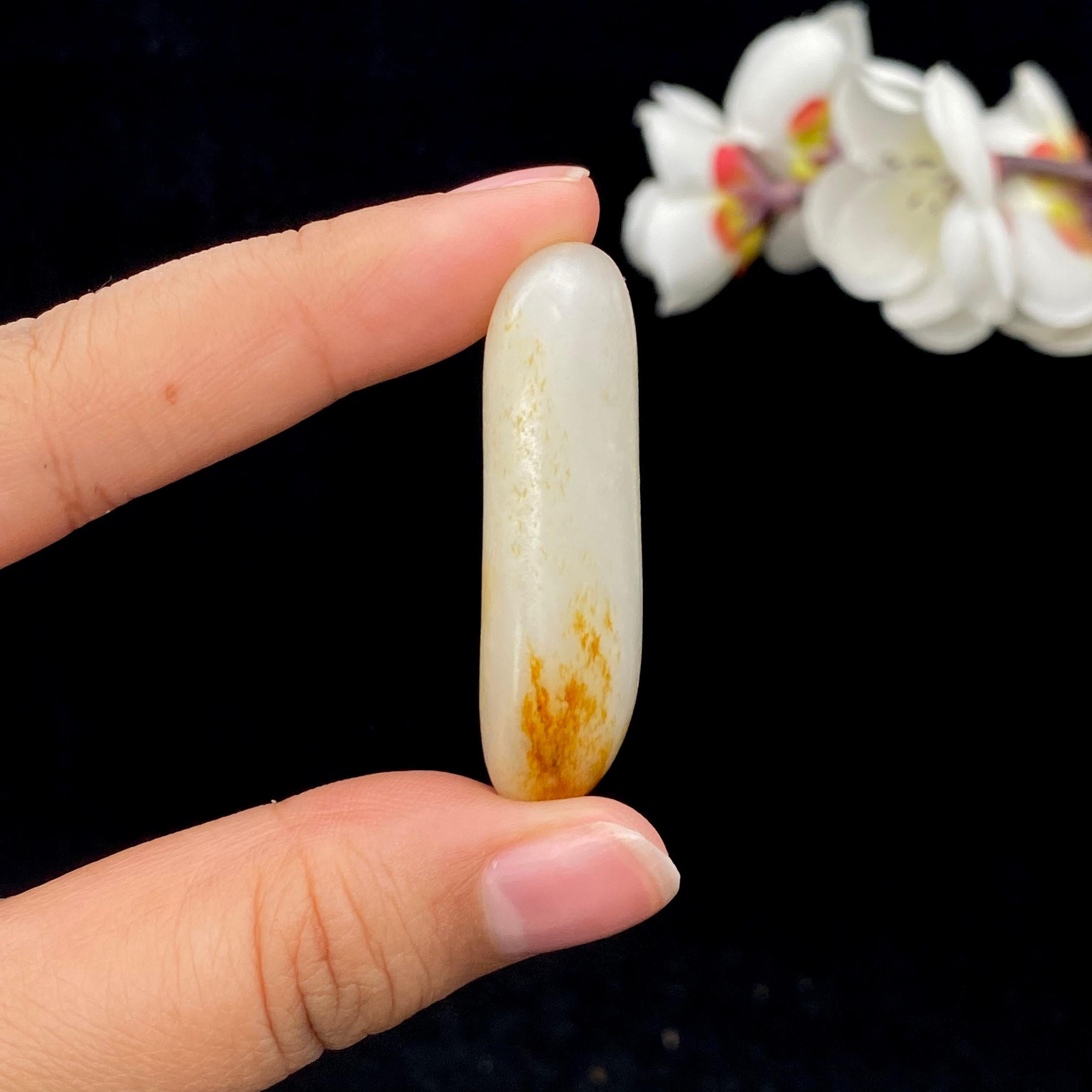 和田玉洒金皮籽料挂件（23.9g）