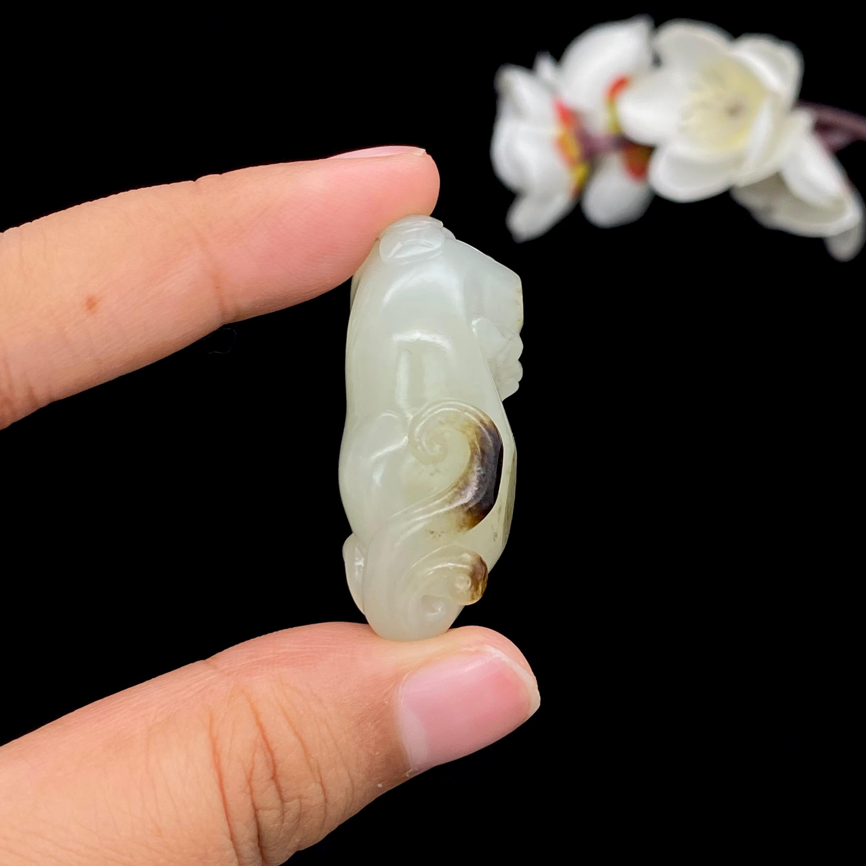 和田玉籽料【回头貔貅】（22.2g）