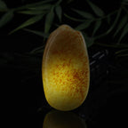 和田玉洒红皮无事牌挂坠（73.3g）