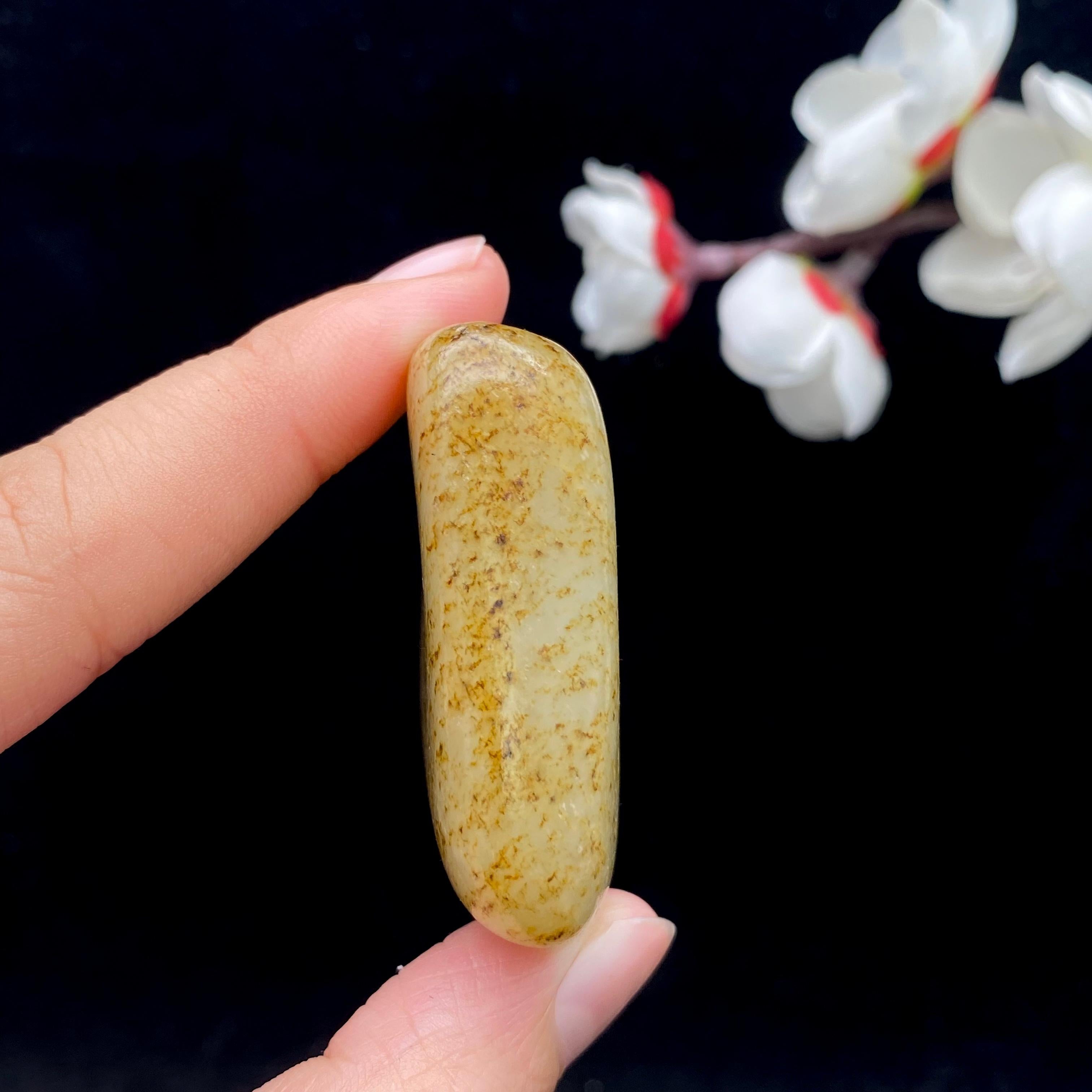 【超值推荐】和田玉洒金皮籽料挂件（52.2g）