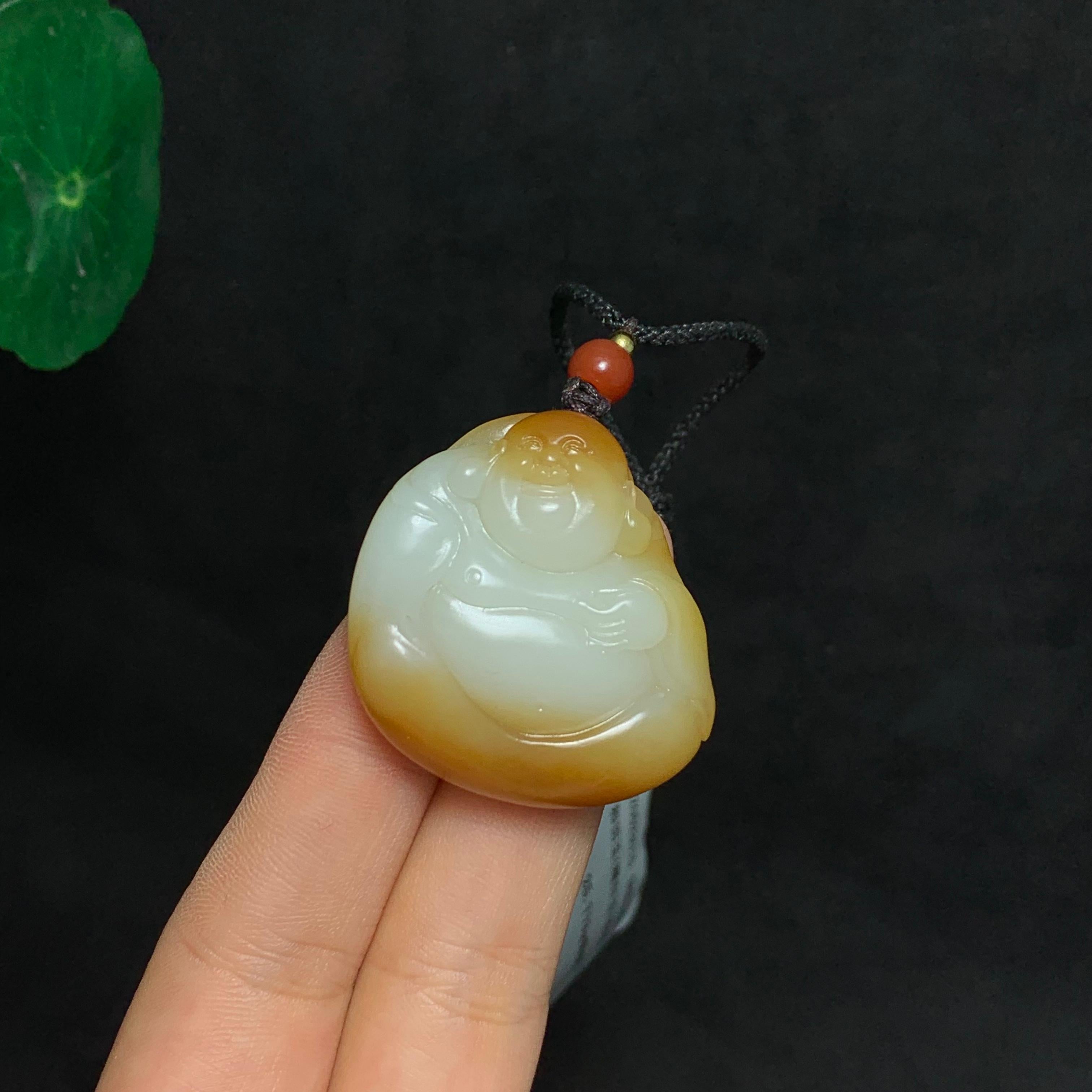 新疆金山且末糖白玉佛公（25.2g）