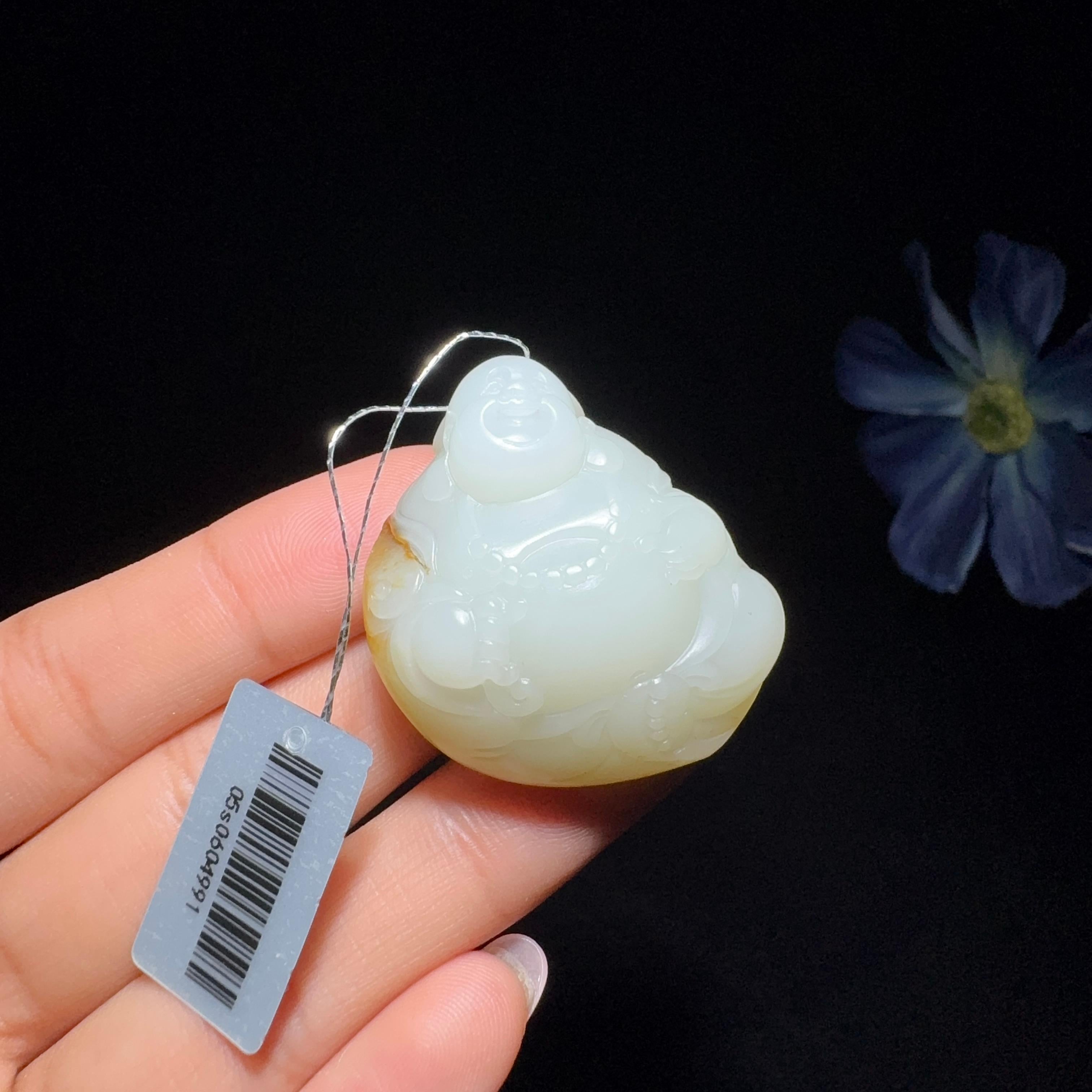 和田玉籽料挂件佛公（28.1g）