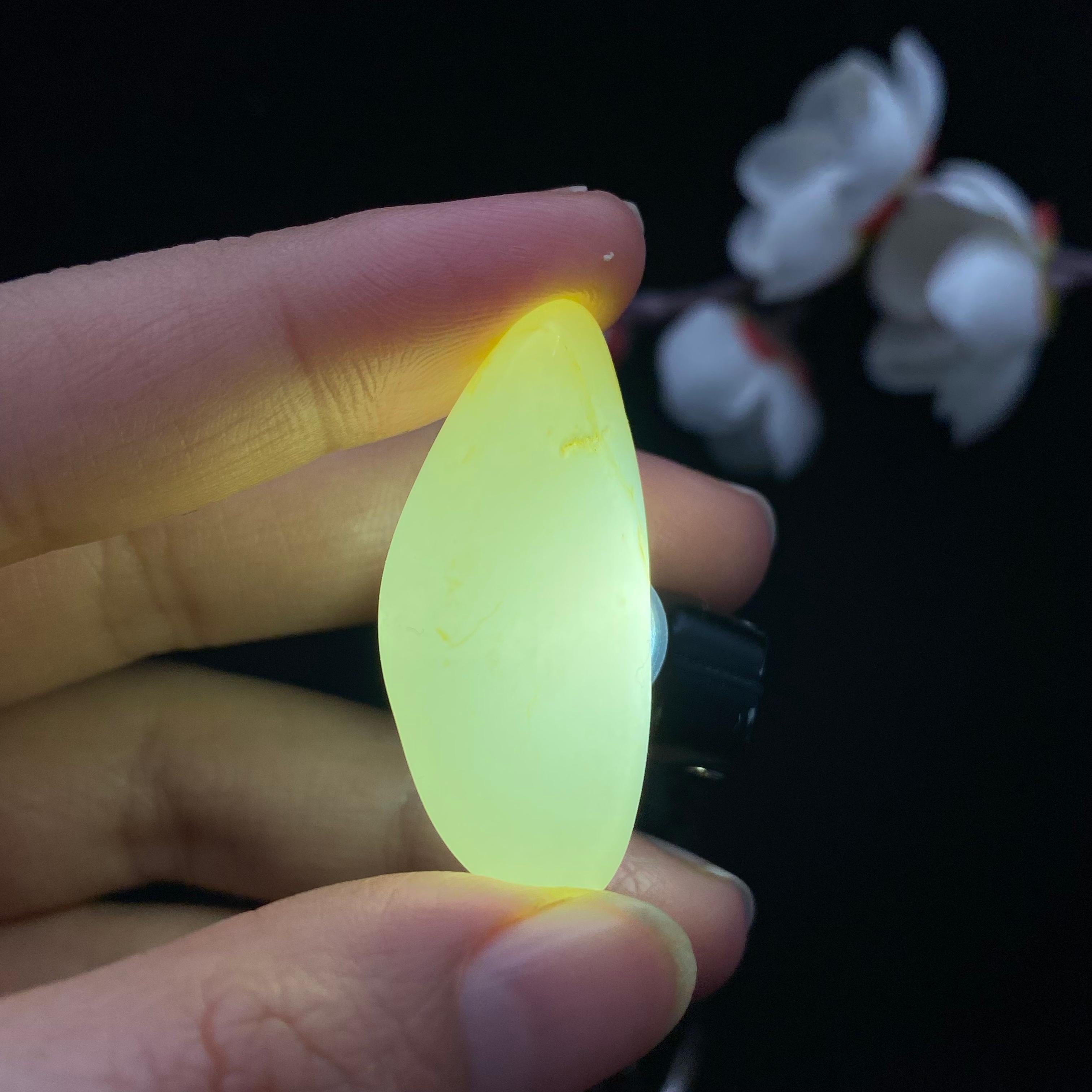 和田玉黄皮籽料（13.1g）