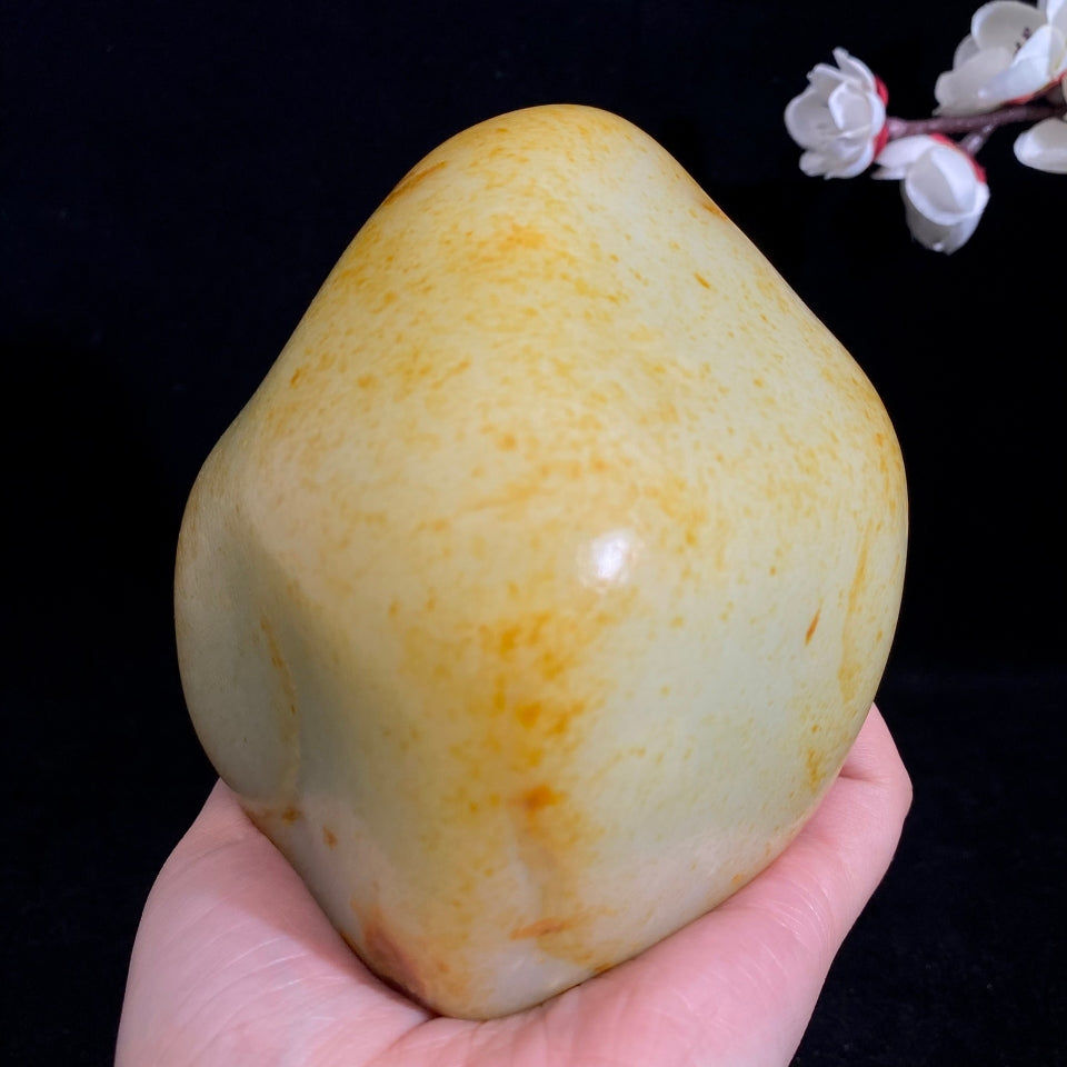 和田玉洒红皮籽料（1087.2g）