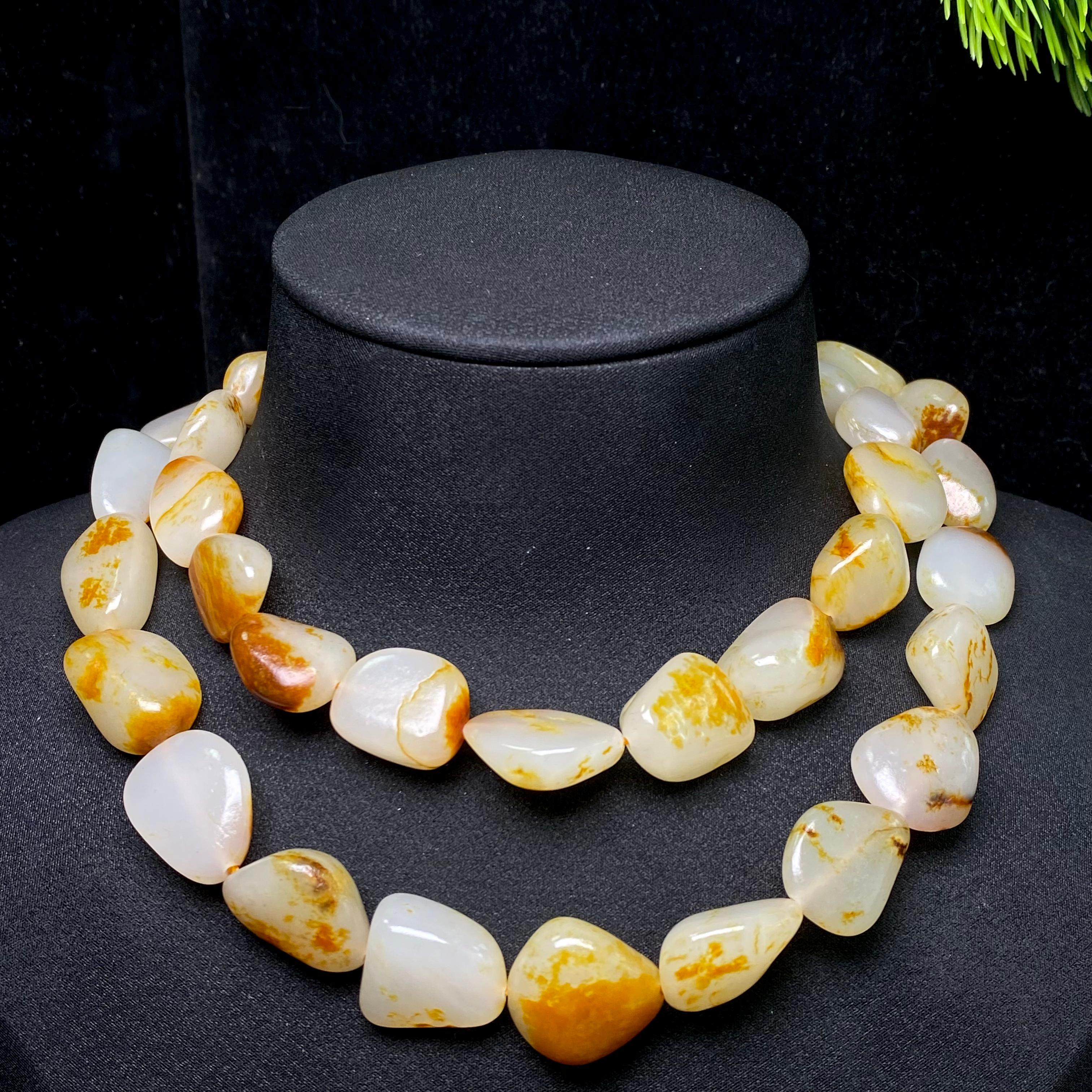 和田玉红皮白肉籽料项链（143.79g）