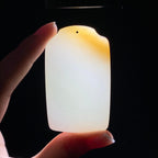和田玉糖白无事牌（46.6g）