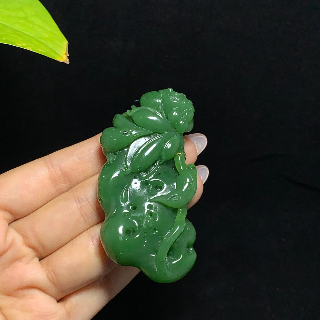 碧玉阳绿喜事连连手把件（58.5g）