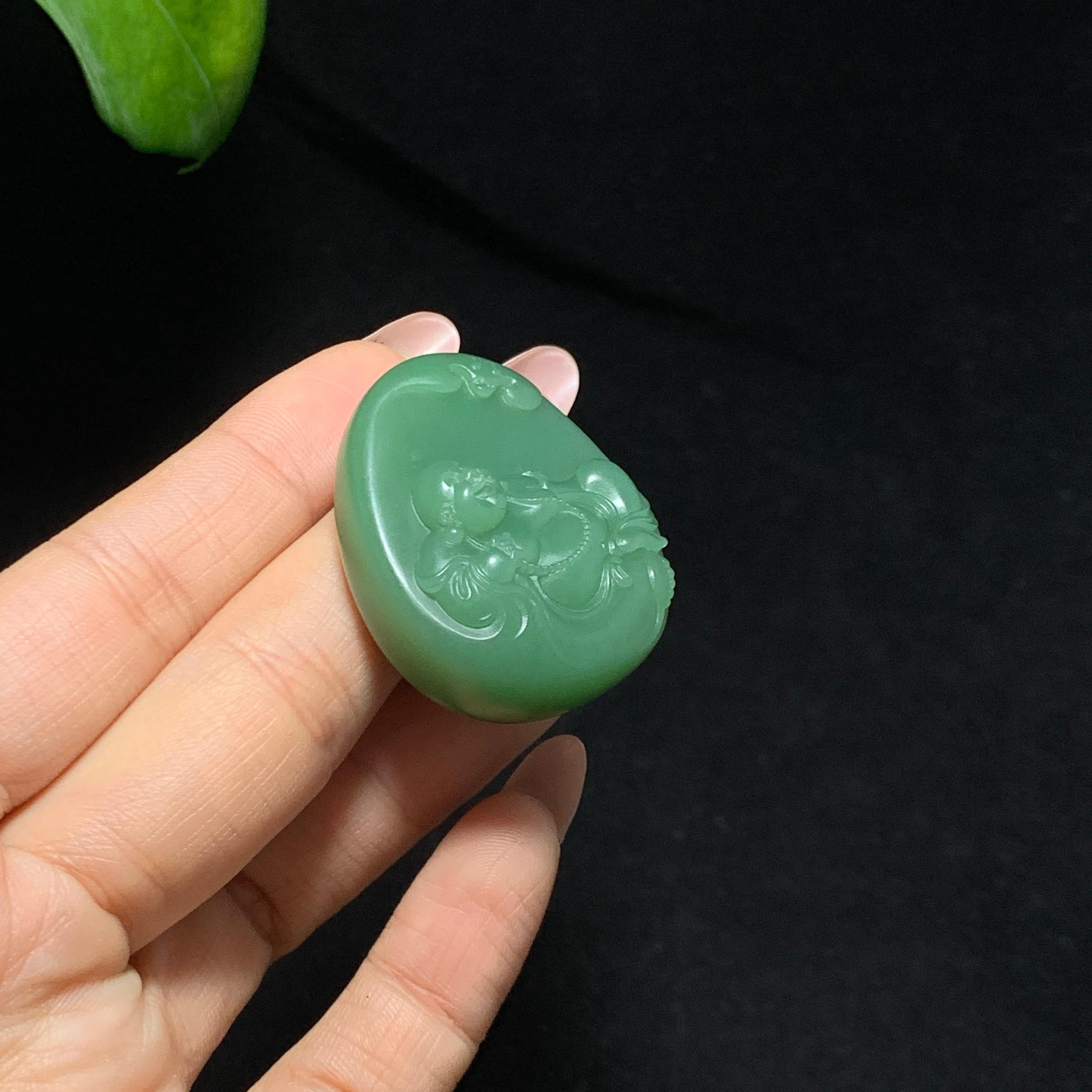 和田山料碧玉粉青佛公挂件（35.6g）